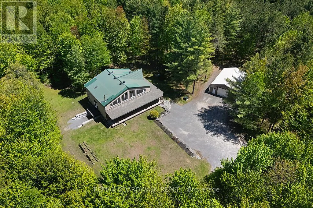 1439 LACROIX ROAD