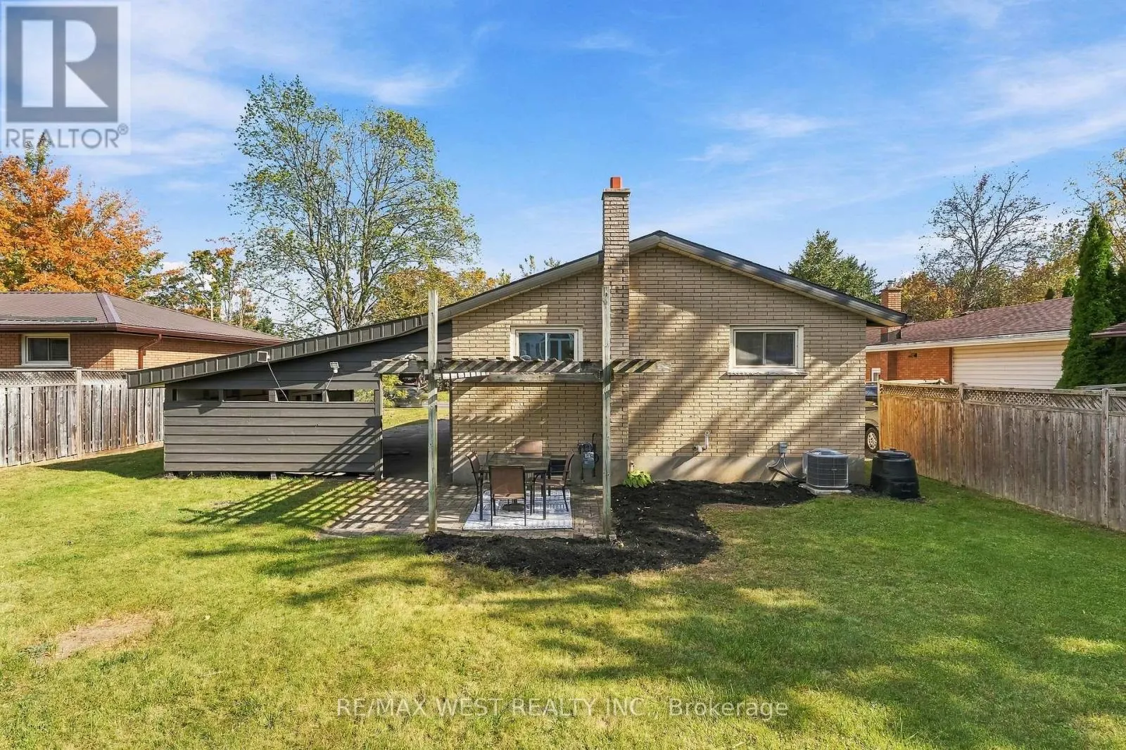 1271 FRANKLIN DRIVE