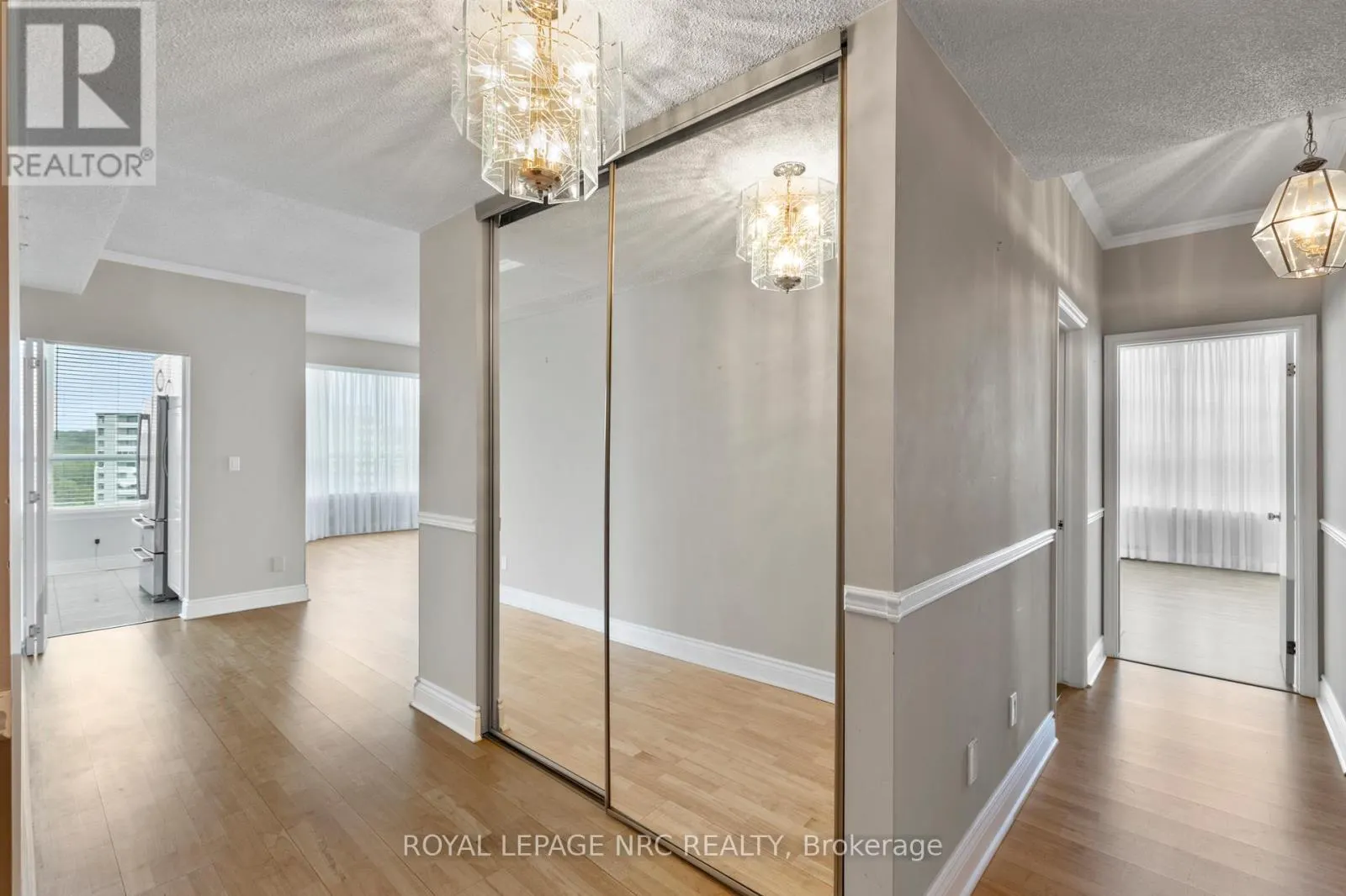 PH6 - 3 TOWERING HEIGHTS BOULEVARD #PH6