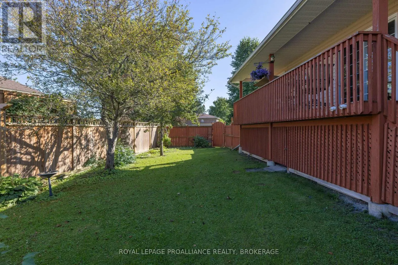 662 MILLBROOK CRESCENT