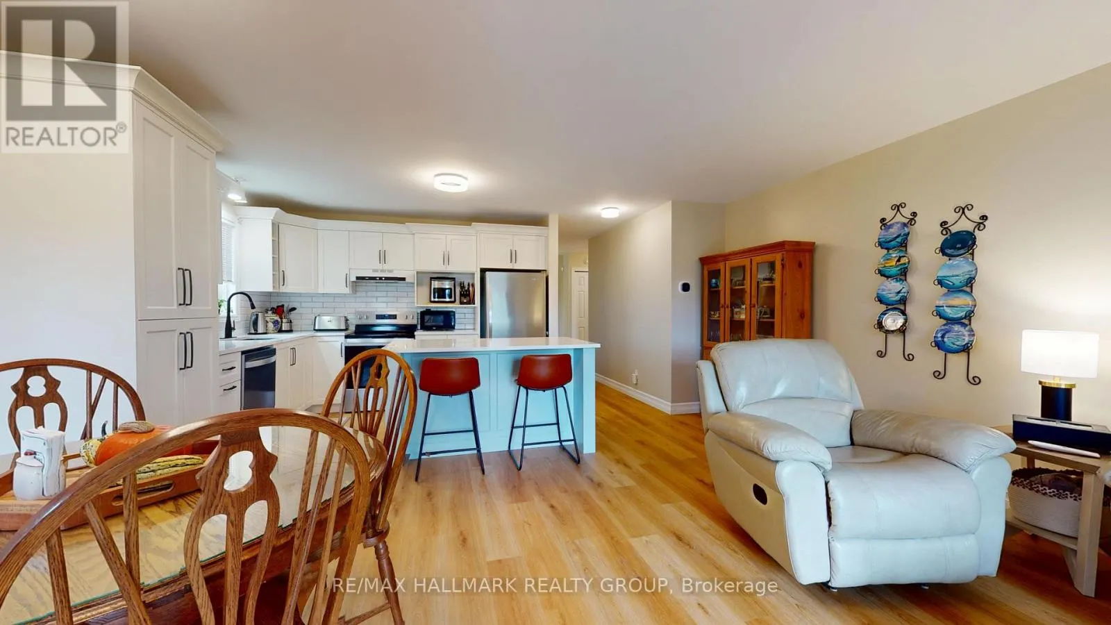1089 BRIDLEWOOD DRIVE