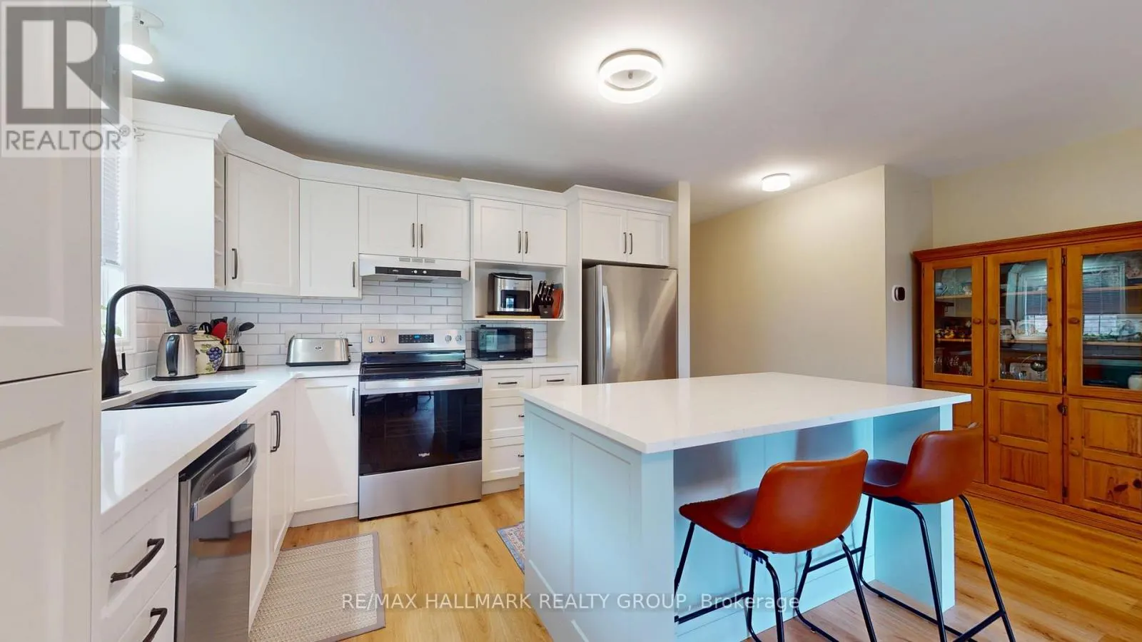 1089 BRIDLEWOOD DRIVE