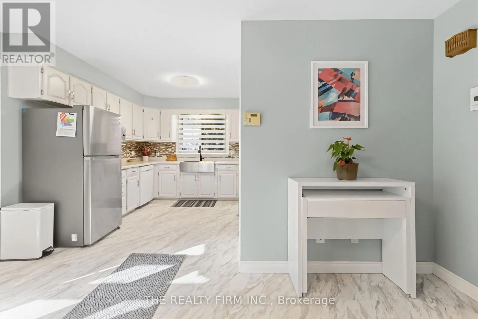 1132 IROQUOIS CRESCENT