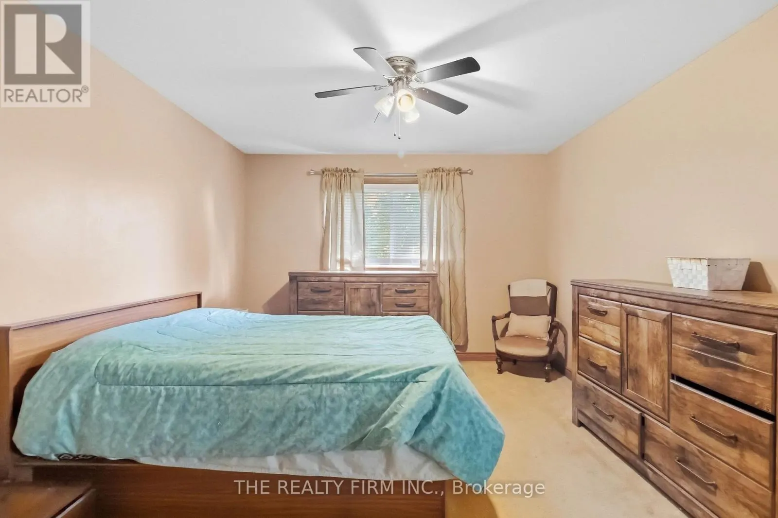 1132 IROQUOIS CRESCENT