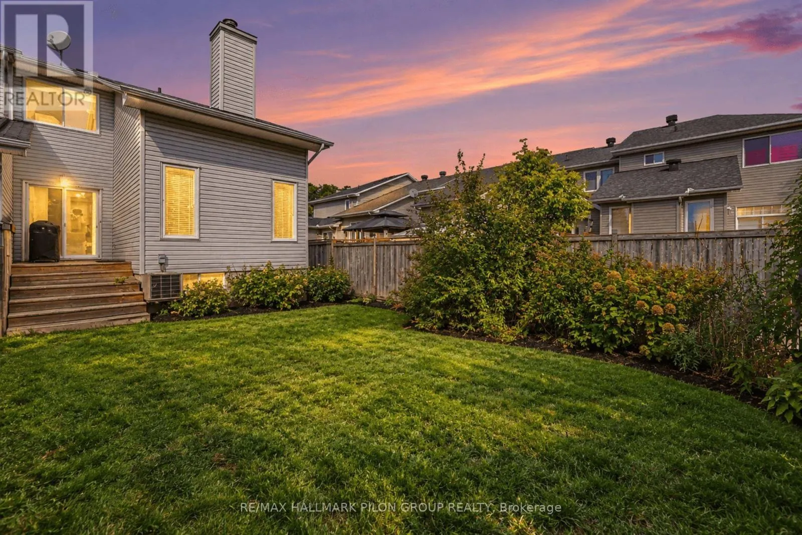 958 MARKWICK CRESCENT