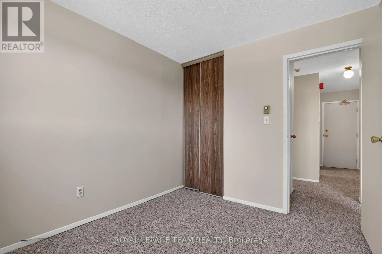21 - 2 CHARLOTTE PLACE
