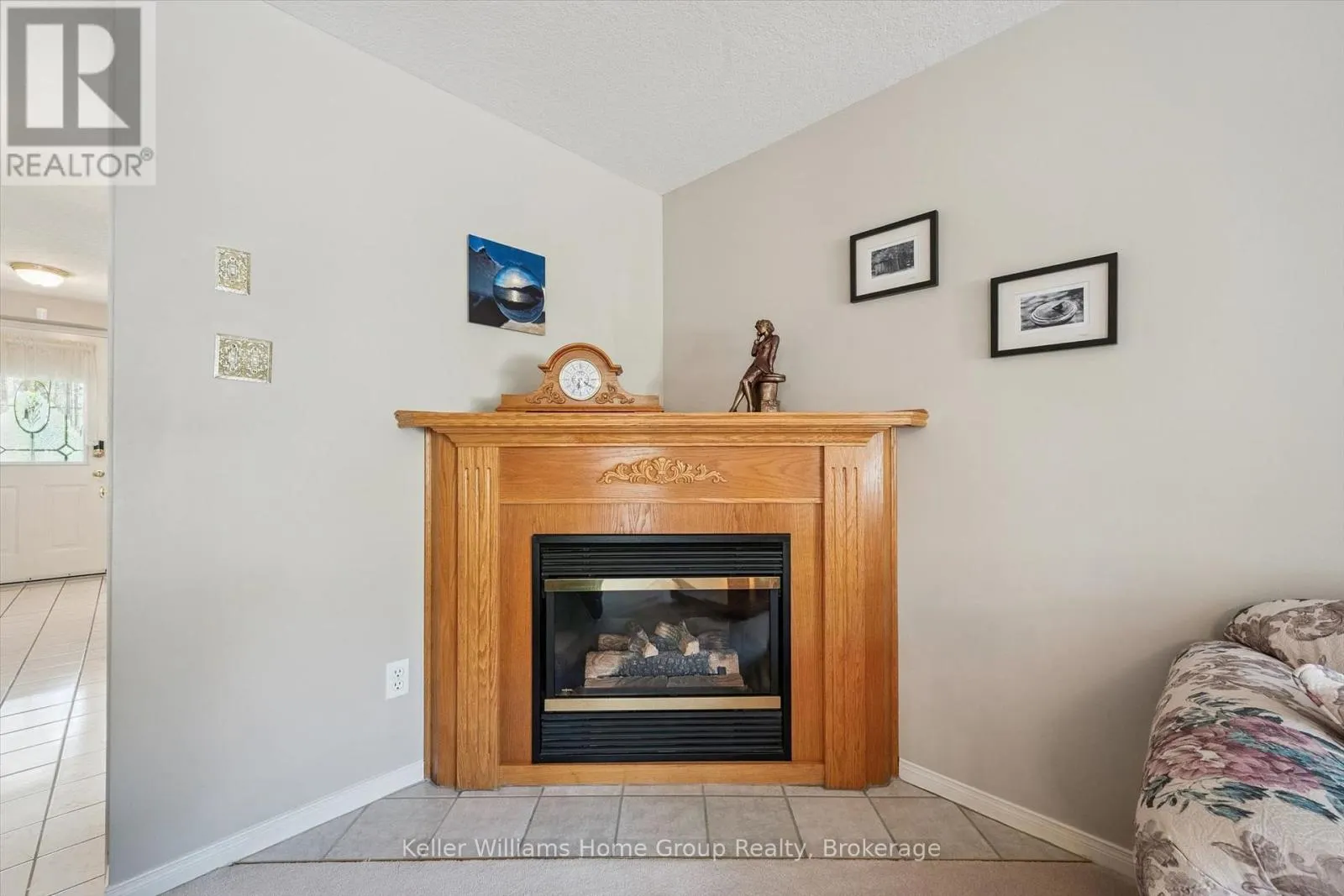 63 BOULDER CRESCENT