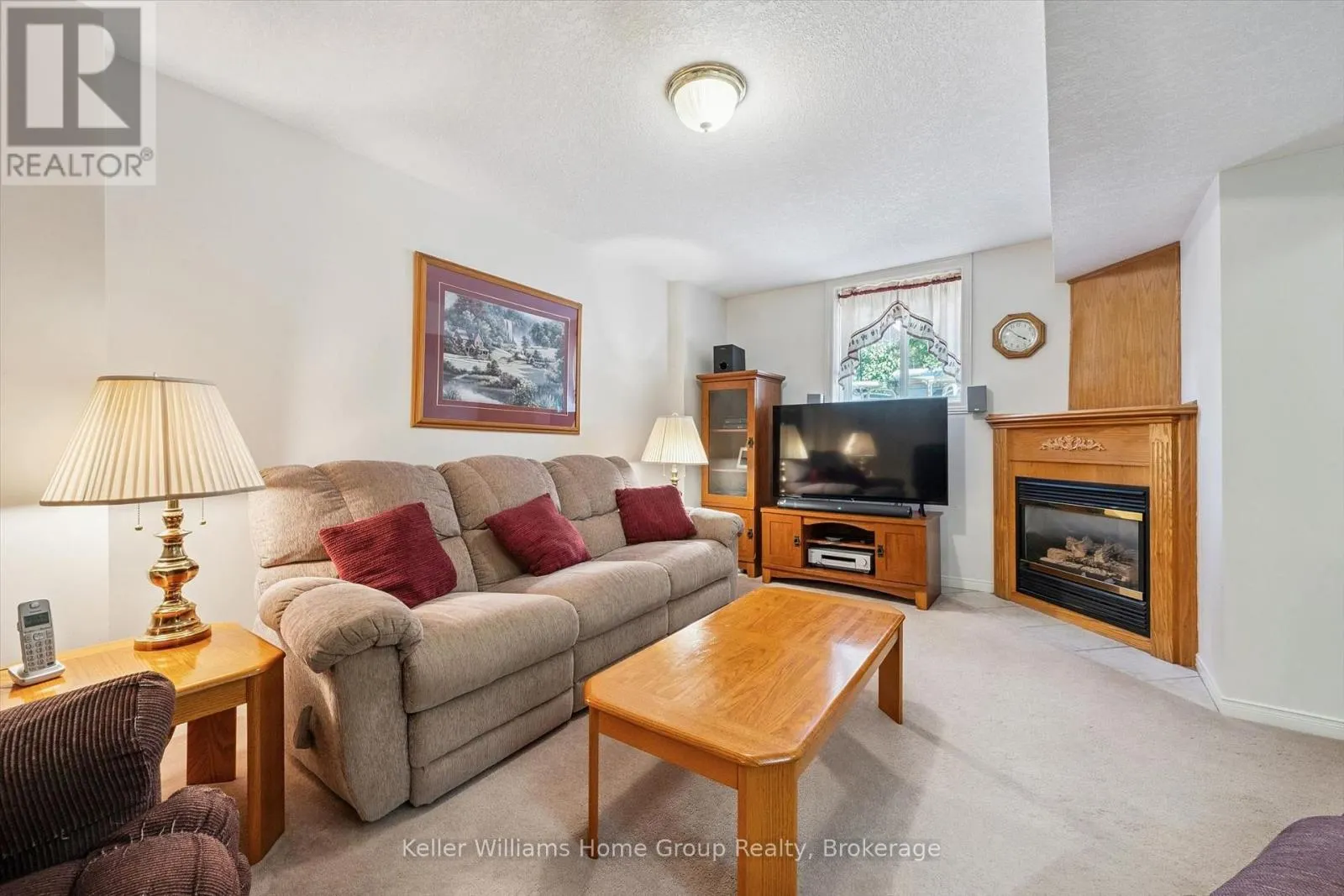 63 BOULDER CRESCENT