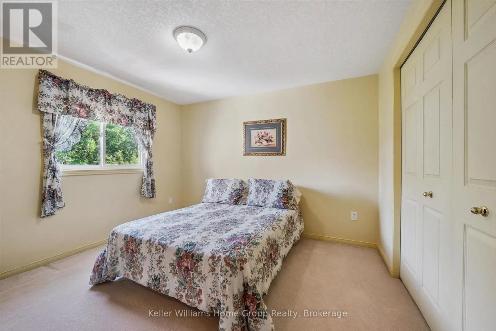 63 BOULDER CRESCENT