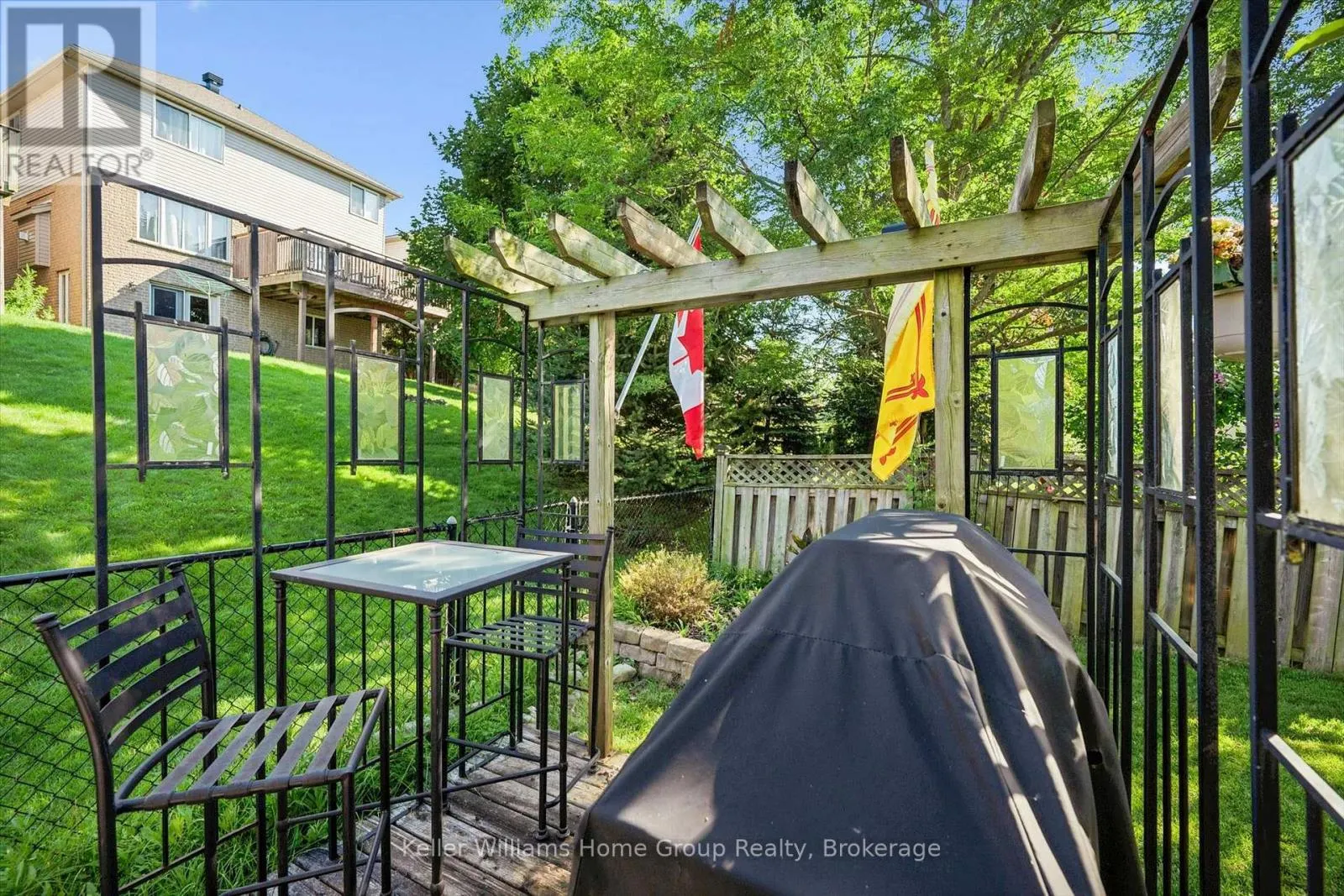 63 BOULDER CRESCENT