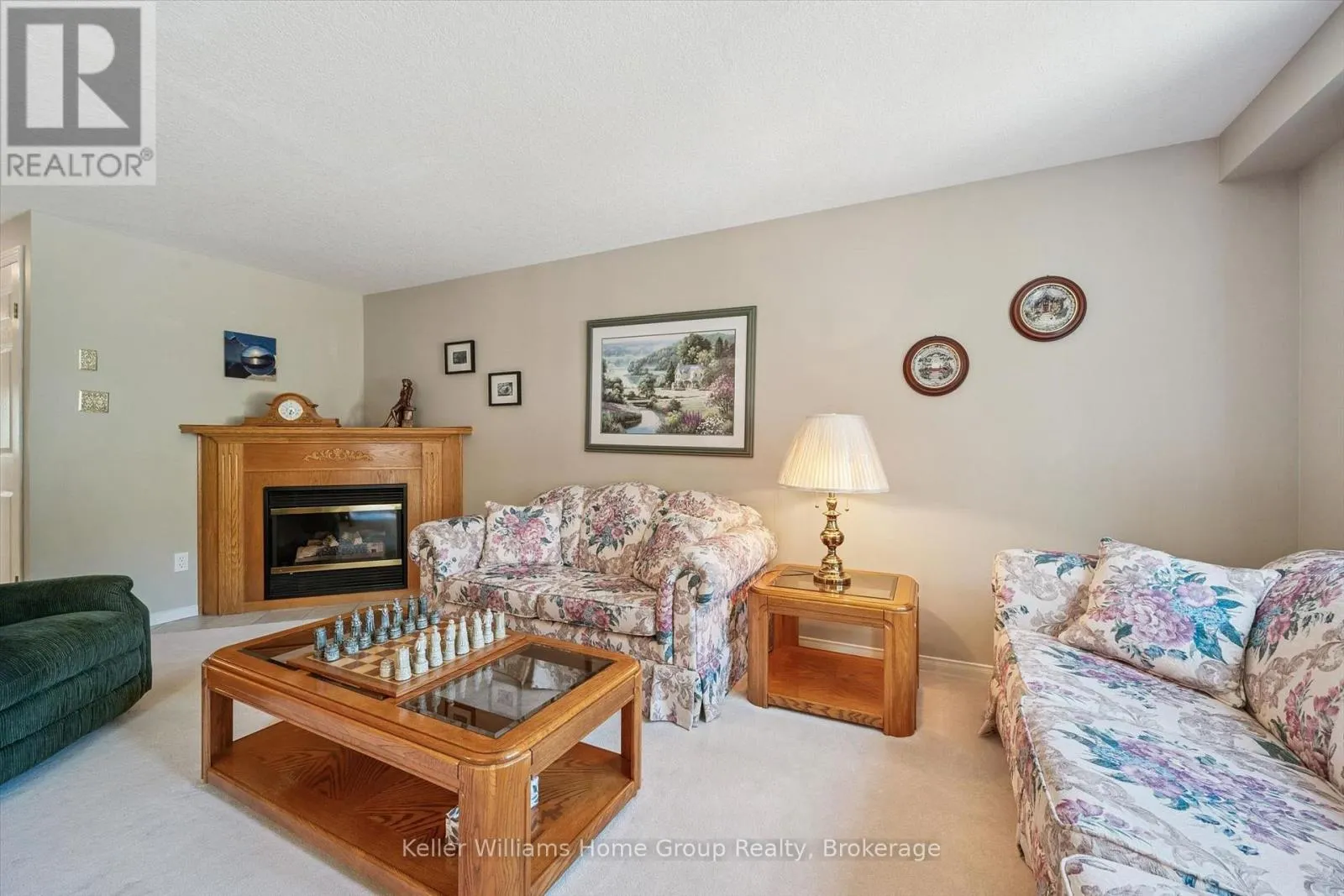 63 BOULDER CRESCENT