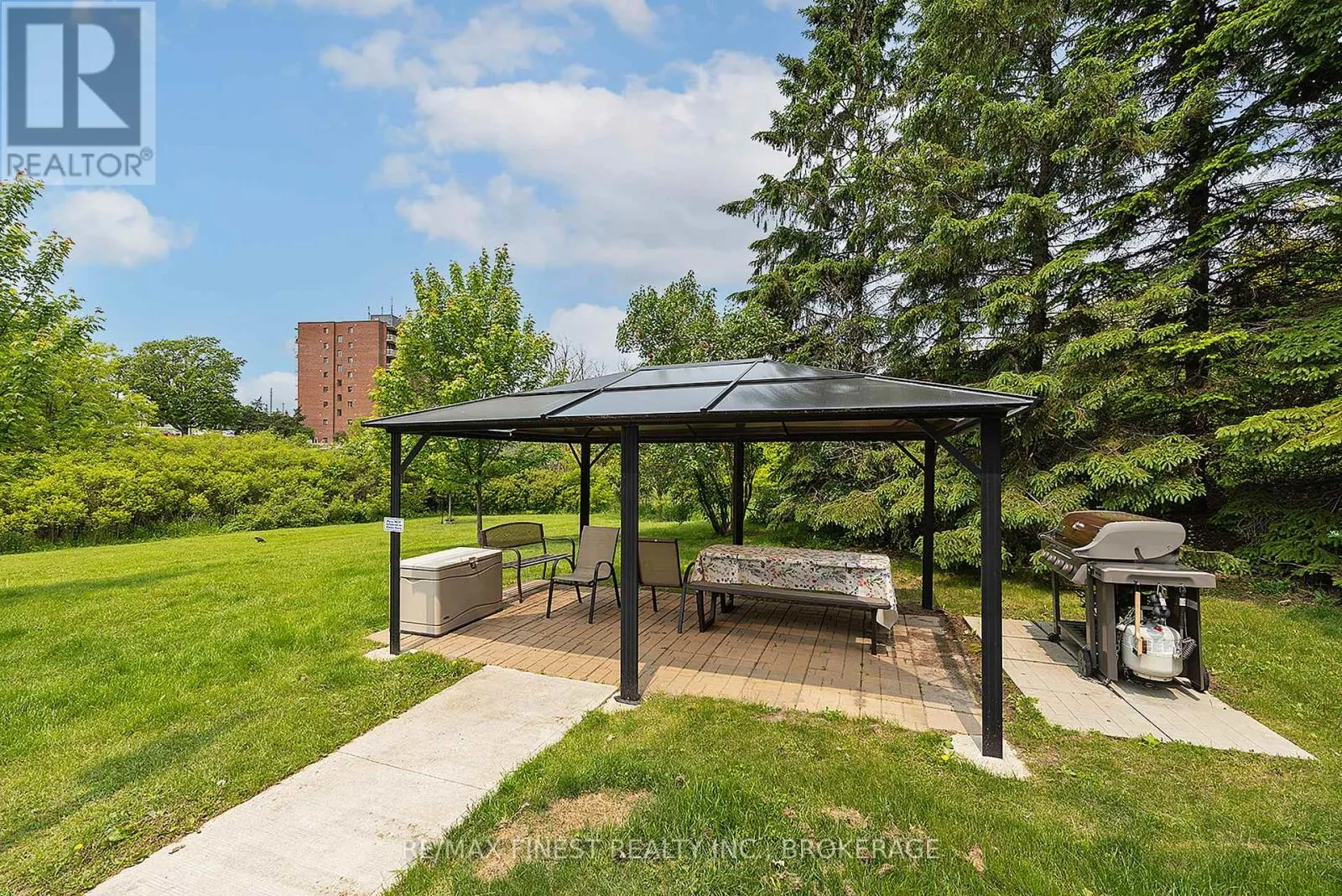 601 - 675 DAVIS DRIVE #601
