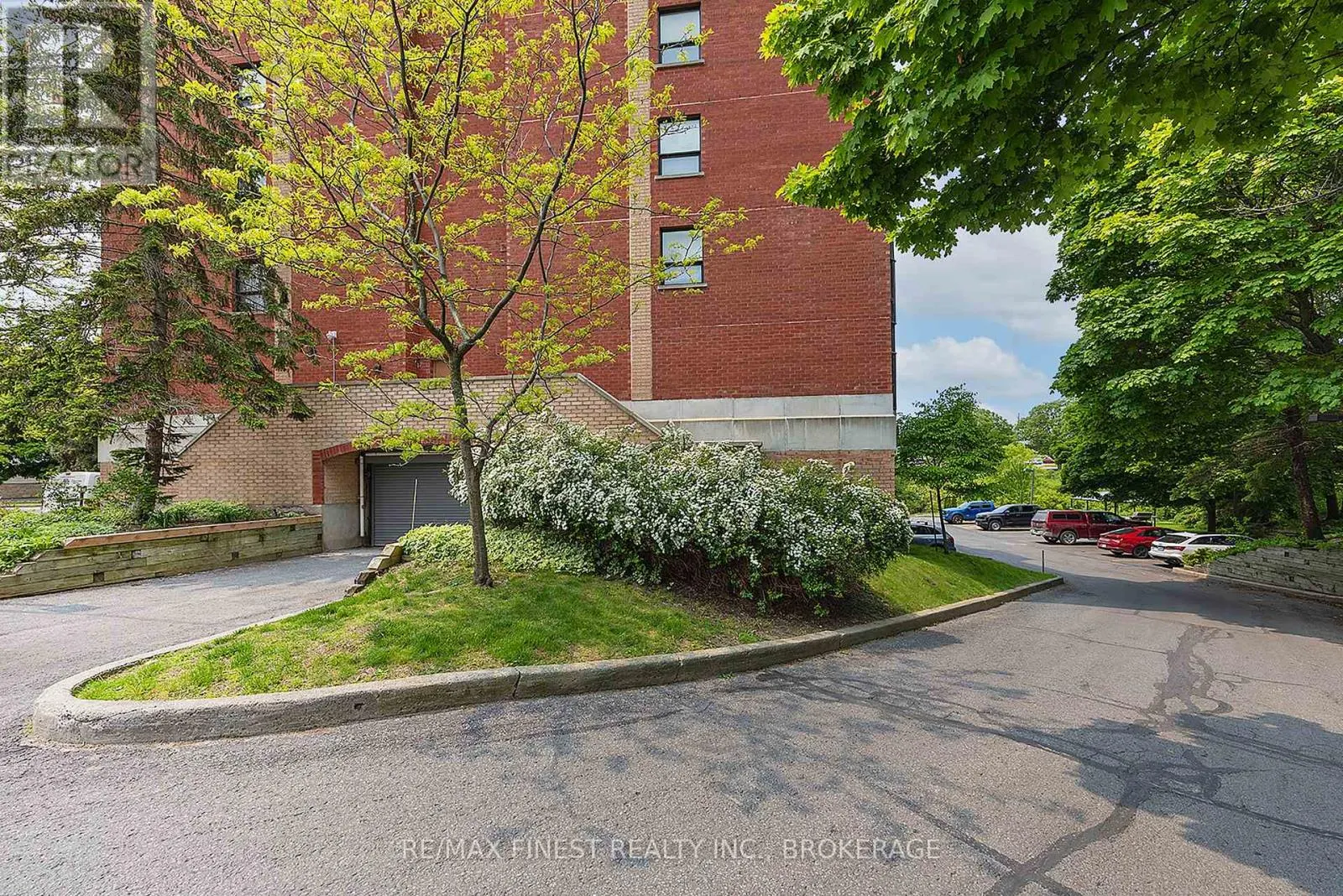 601 - 675 DAVIS DRIVE #601