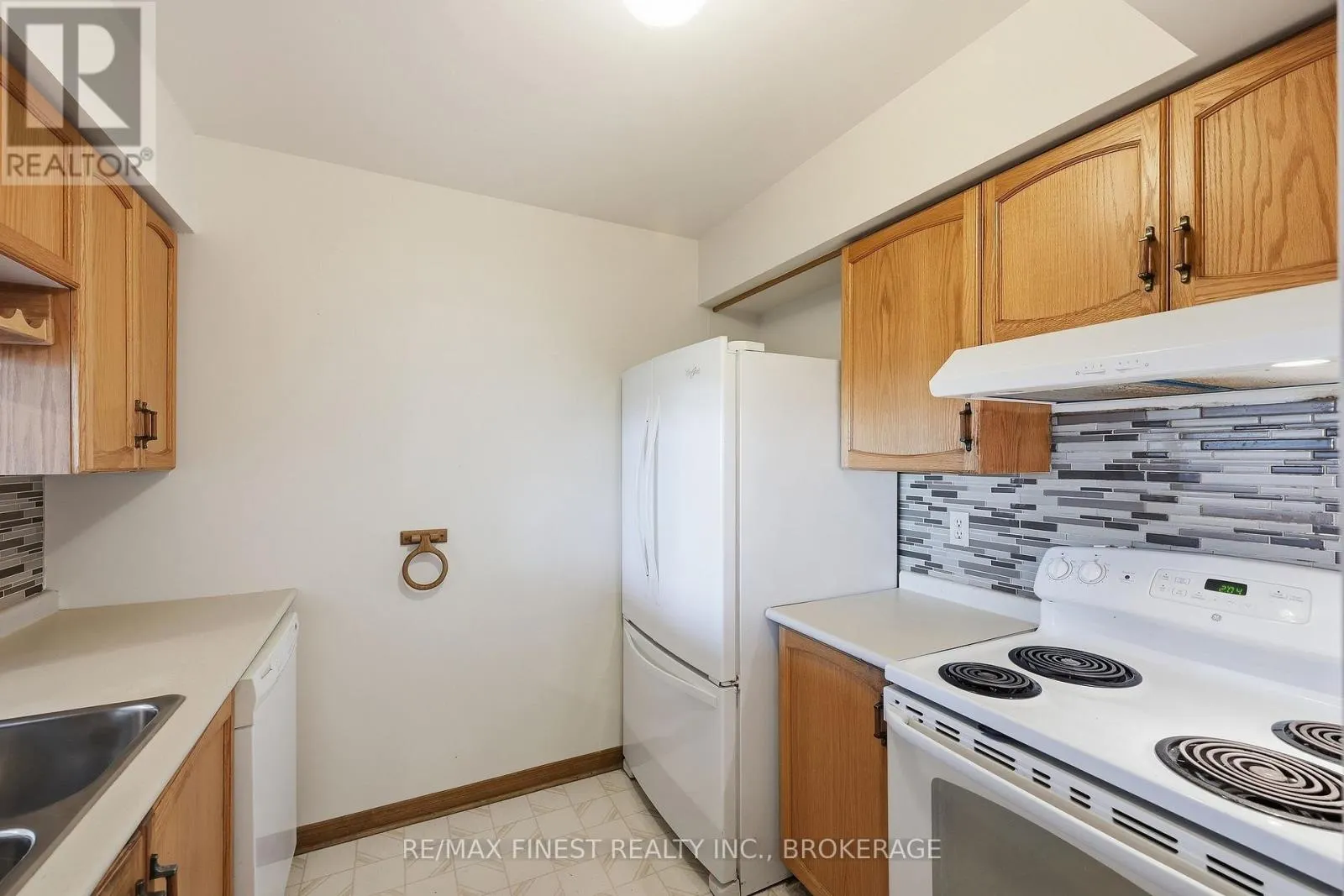 601 - 675 DAVIS DRIVE #601