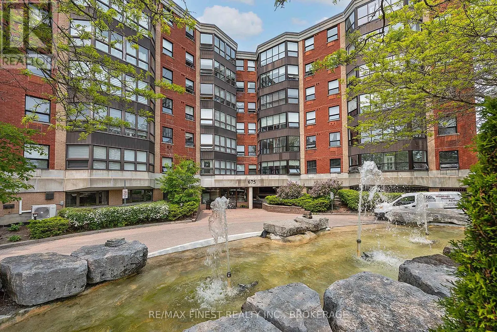 601 - 675 DAVIS DRIVE #601