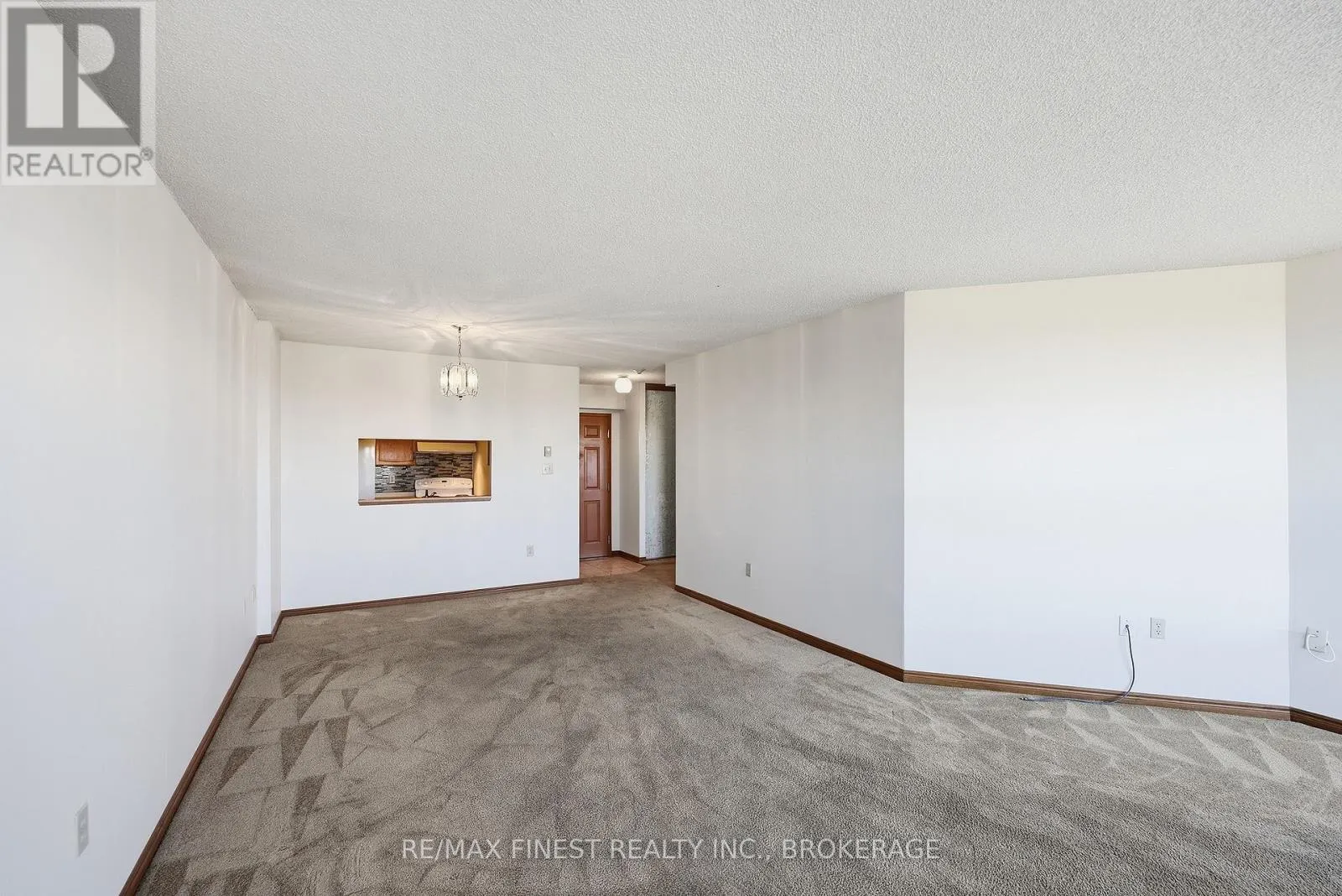 601 - 675 DAVIS DRIVE #601