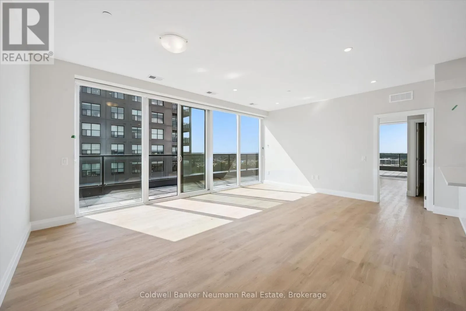 804 - 1882 GORDON STREET #804