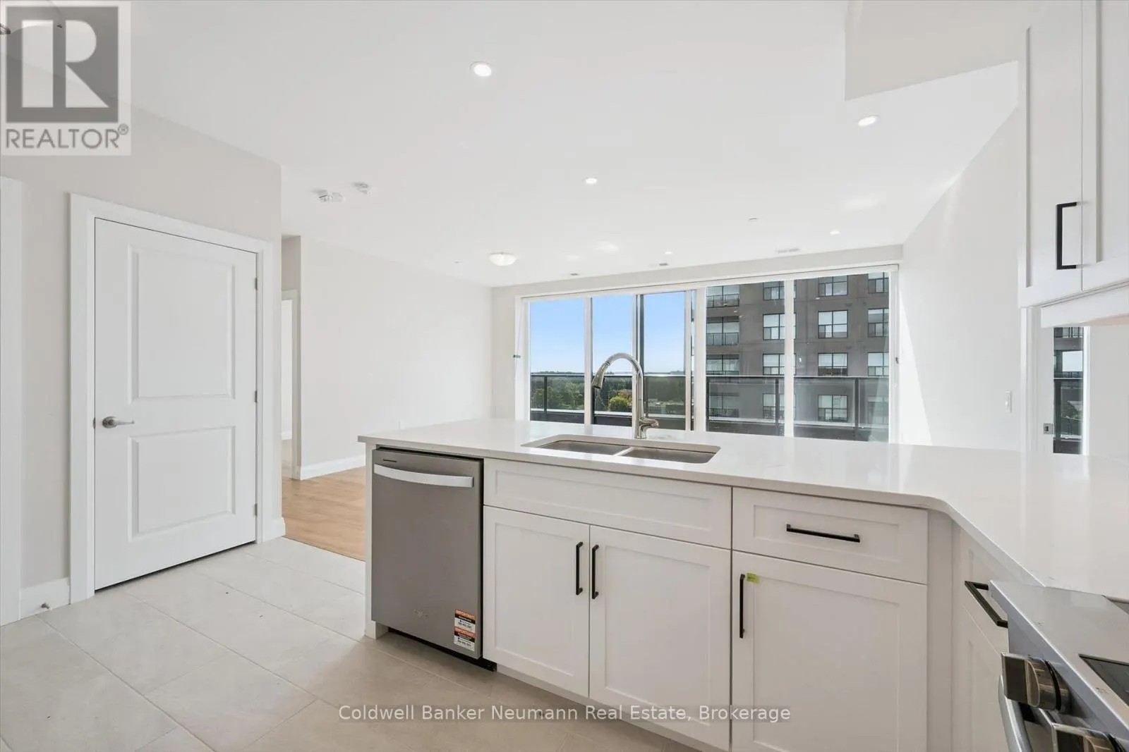 804 - 1882 GORDON STREET #804