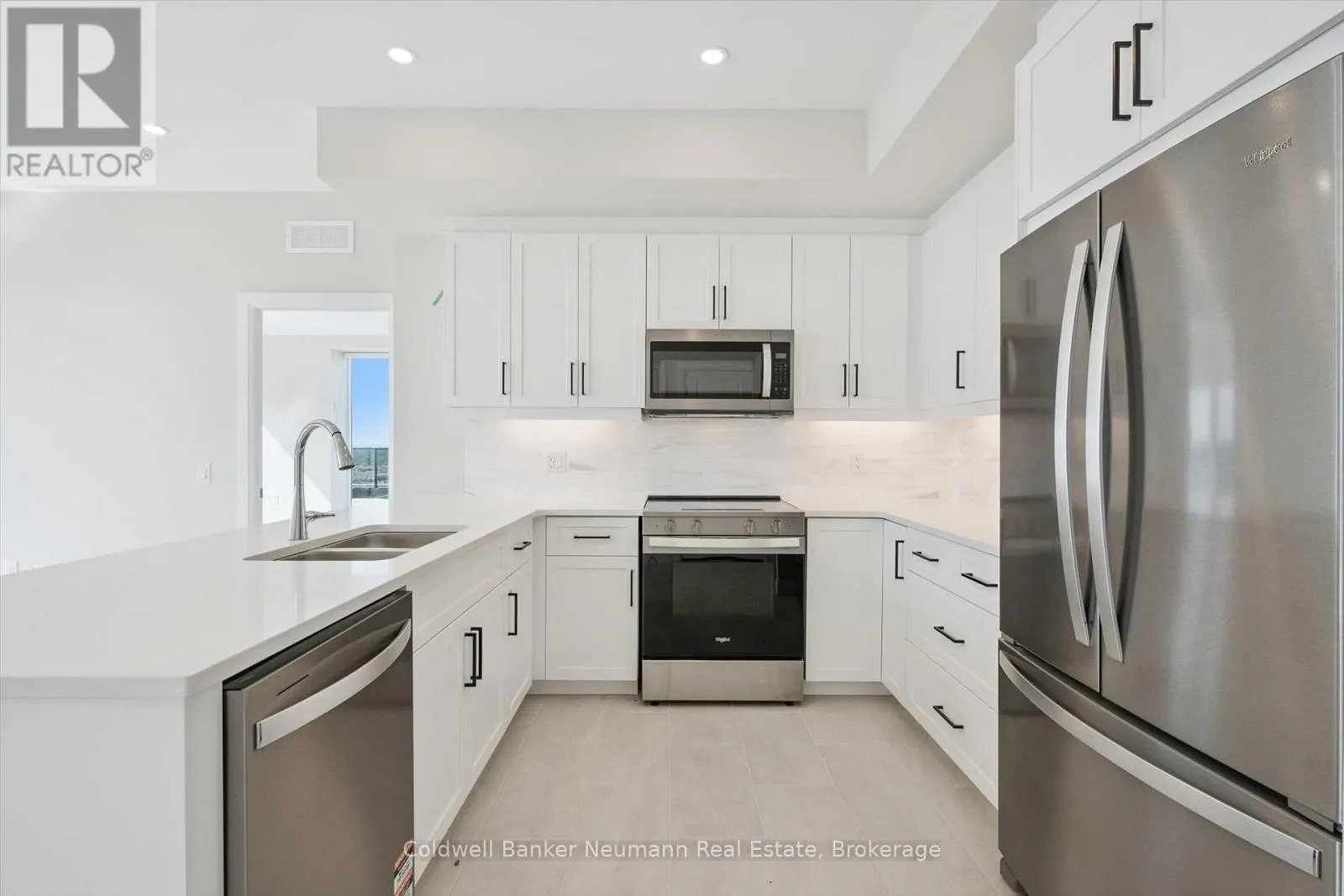 804 - 1882 GORDON STREET #804