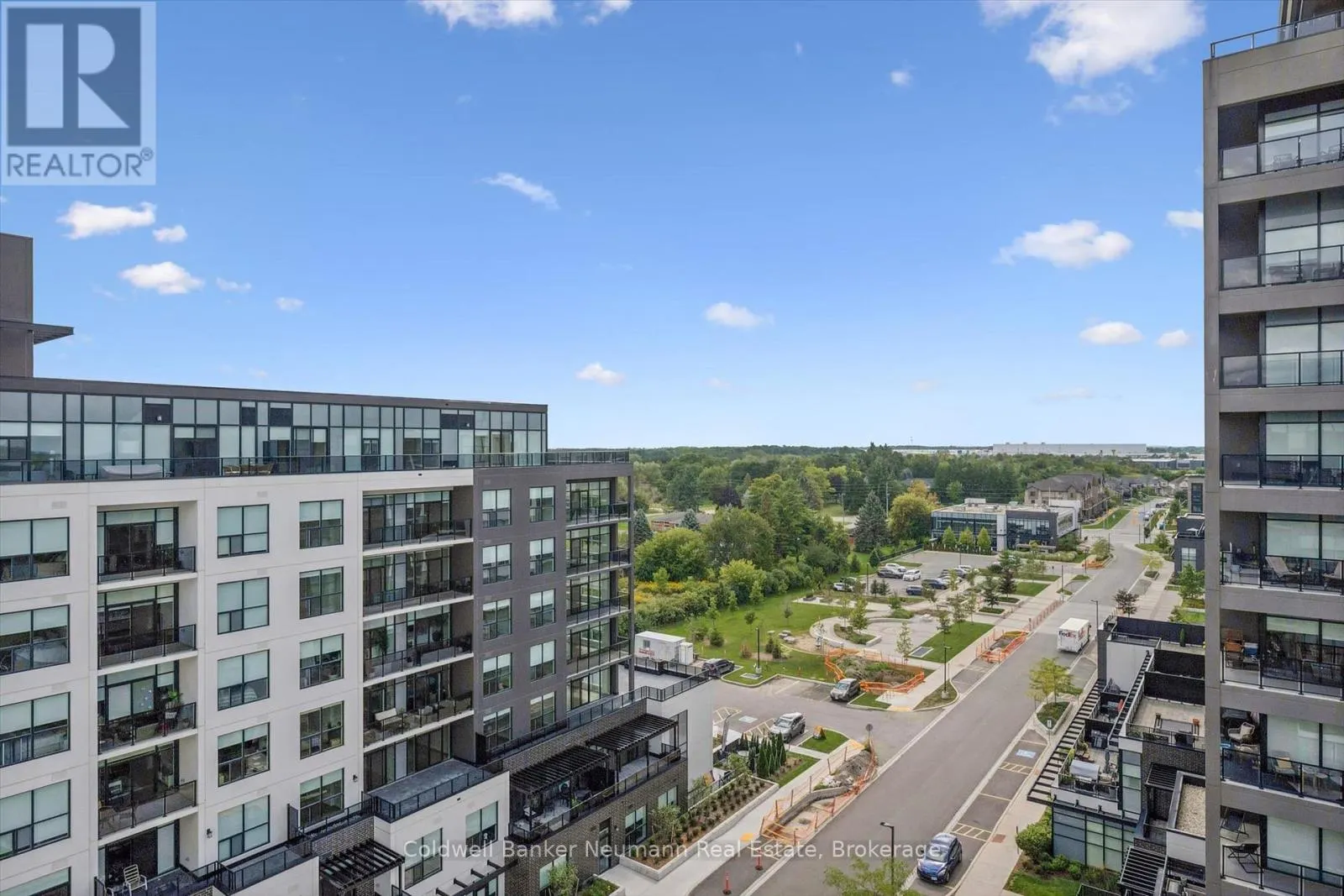 804 - 1882 GORDON STREET #804