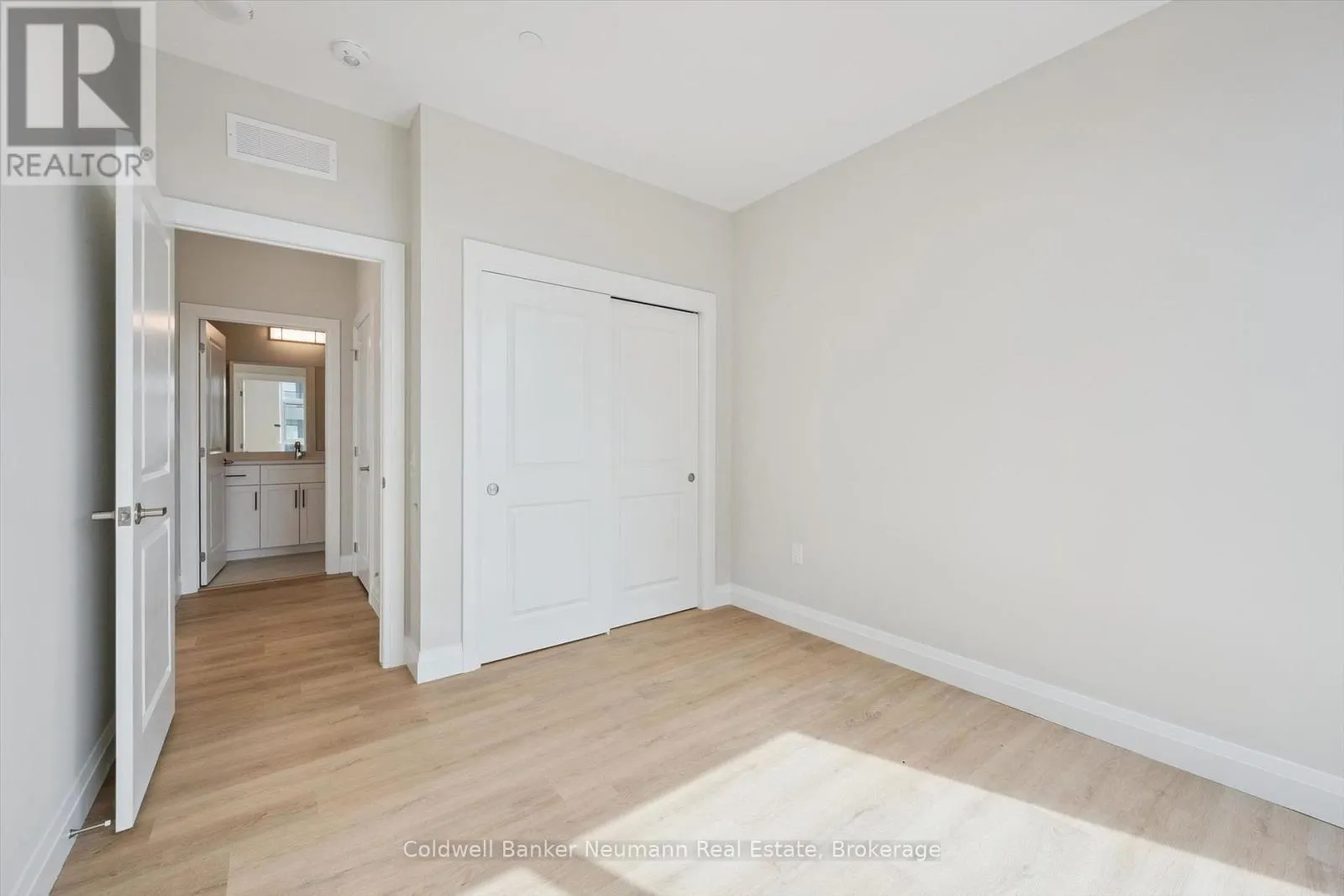 804 - 1882 GORDON STREET #804