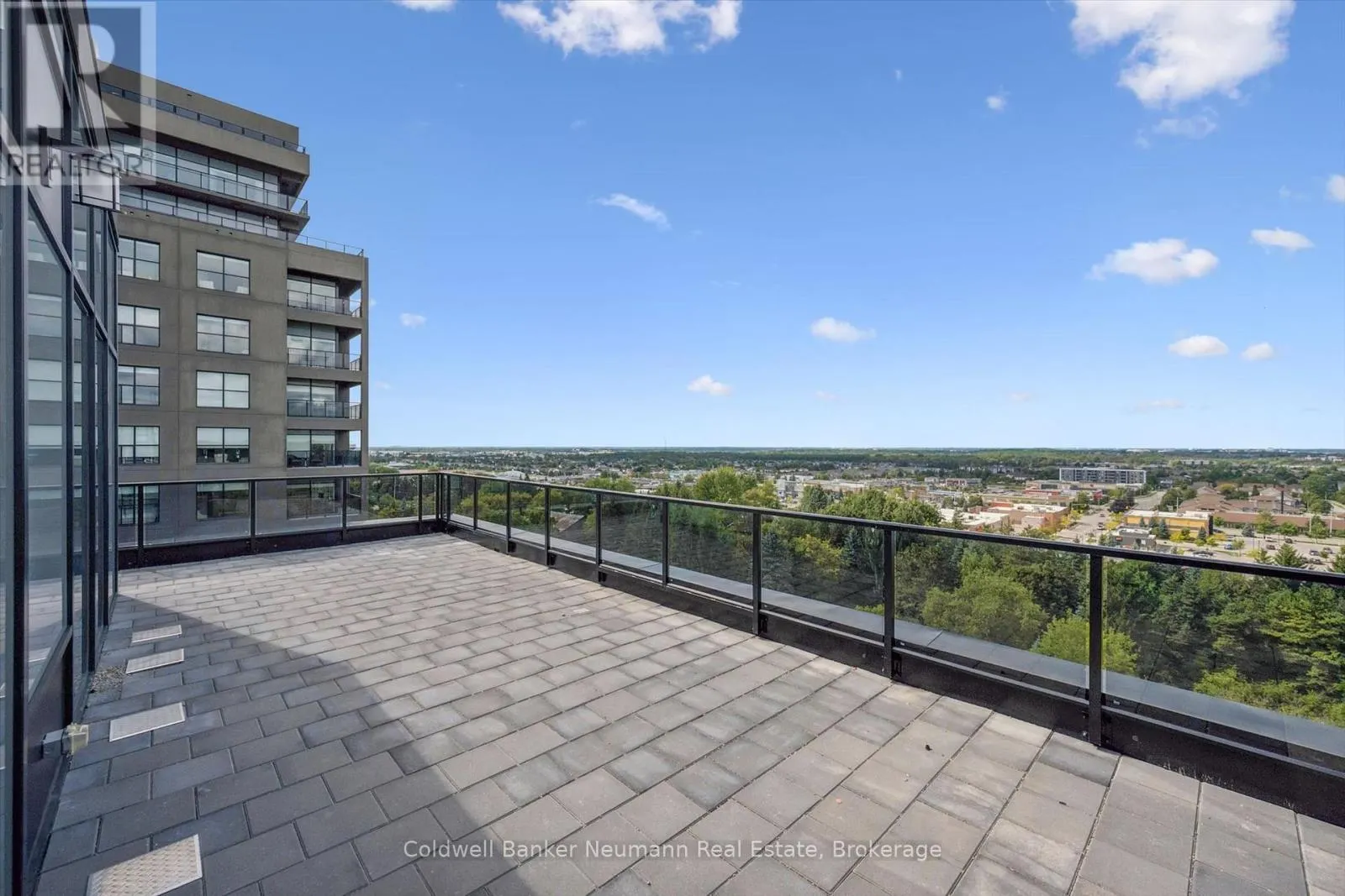 804 - 1882 GORDON STREET #804