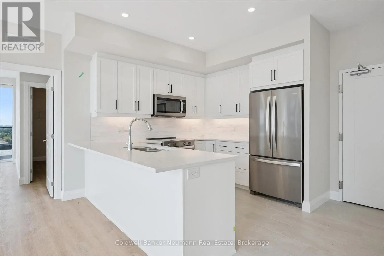 804 - 1882 GORDON STREET #804