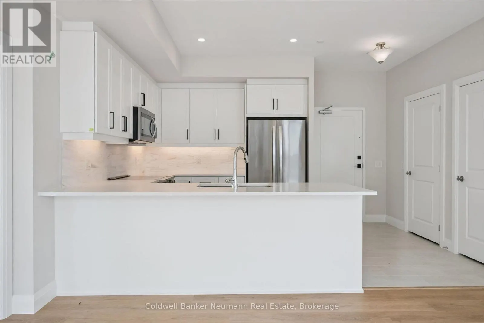 804 - 1882 GORDON STREET #804