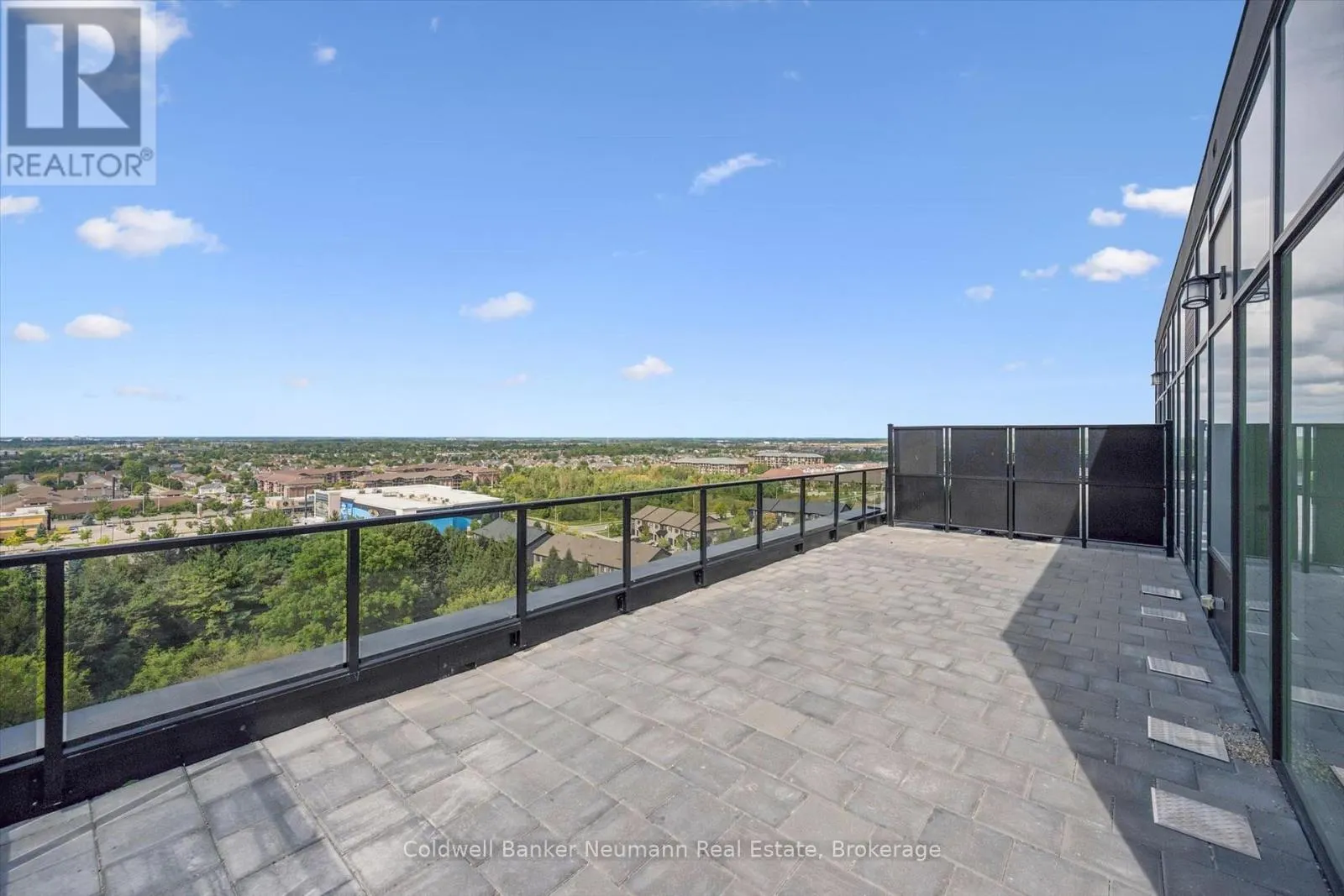 804 - 1882 GORDON STREET #804
