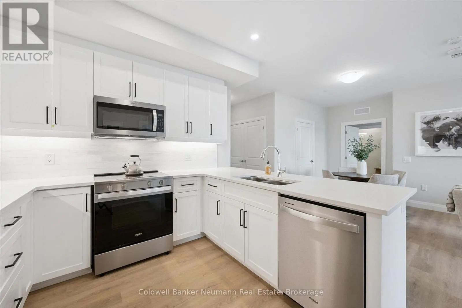 521 - 1882 GORDON STREET #521