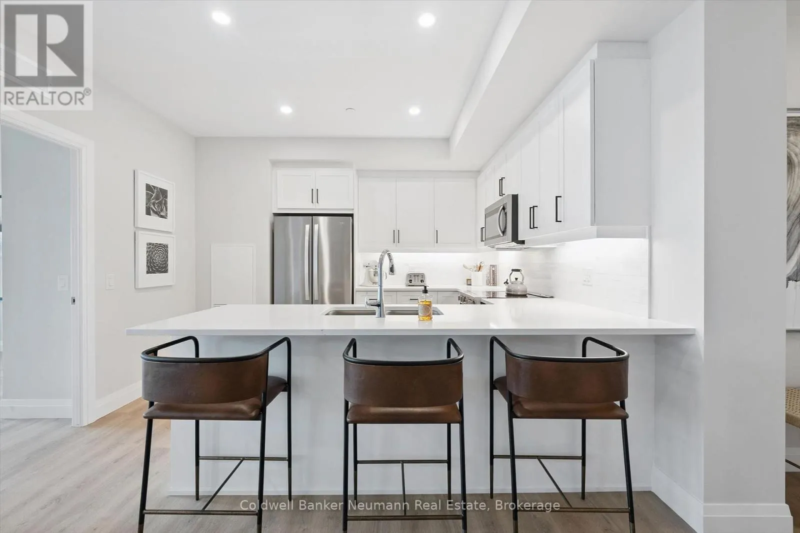 521 - 1882 GORDON STREET #521