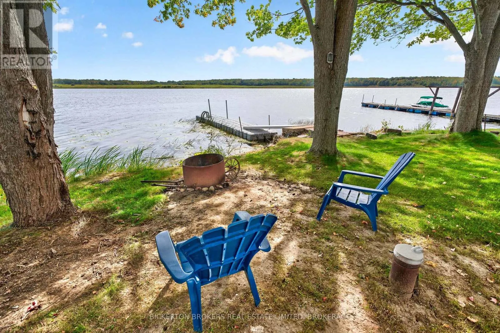 233 JOHNSON BAY LANE