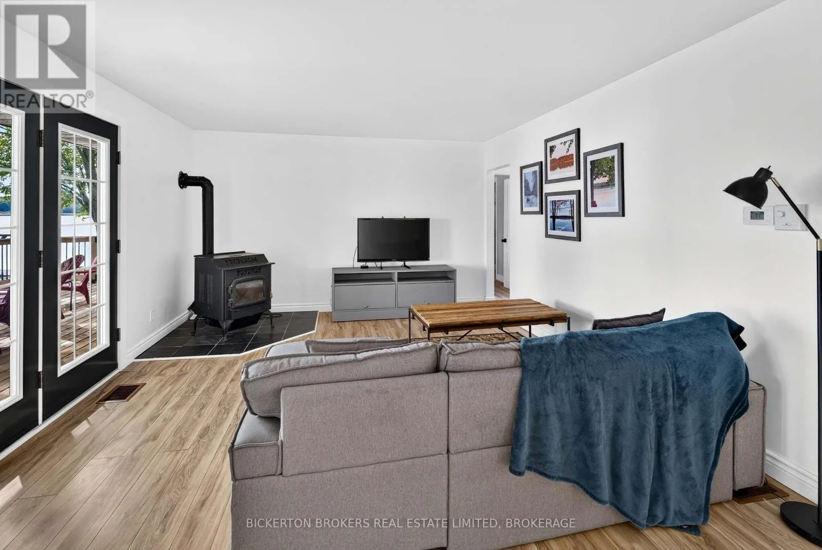 233 JOHNSON BAY LANE