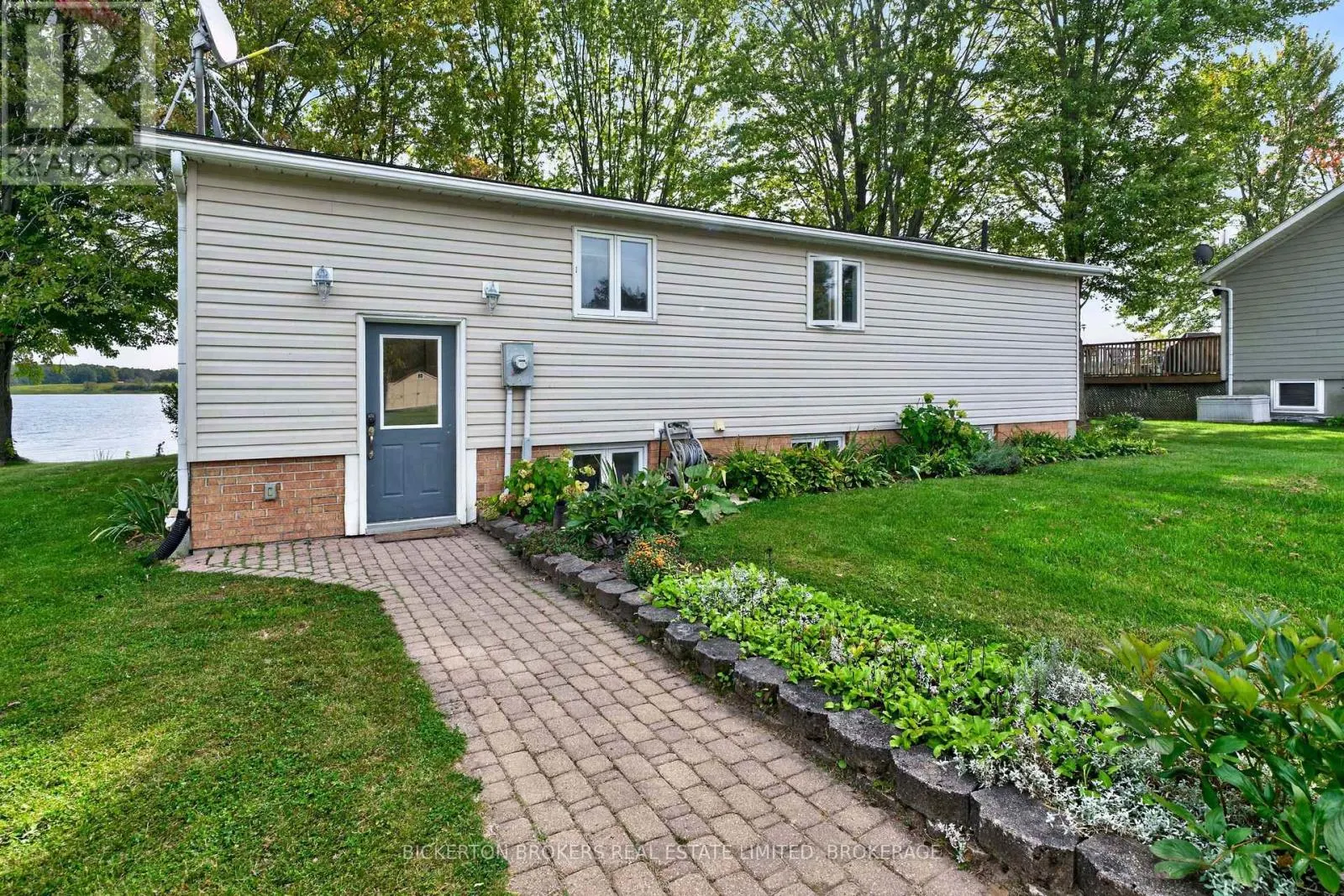 233 JOHNSON BAY LANE