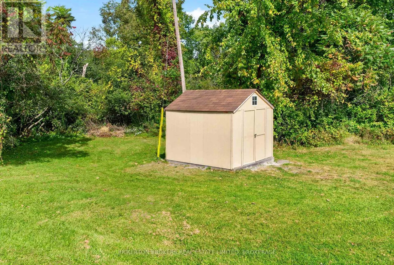233 JOHNSON BAY LANE