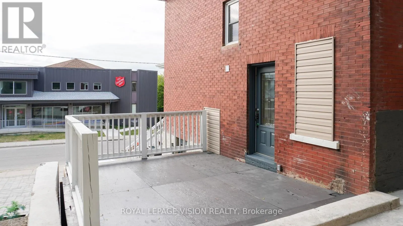 15 SHADE STREET