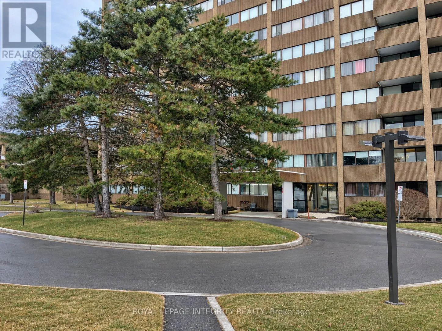 1203 - 1285 CAHILL DRIVE