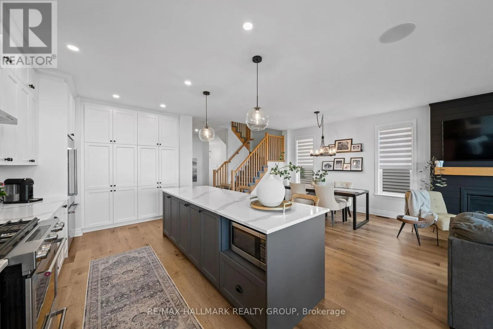 917 ATRIUM RIDGE