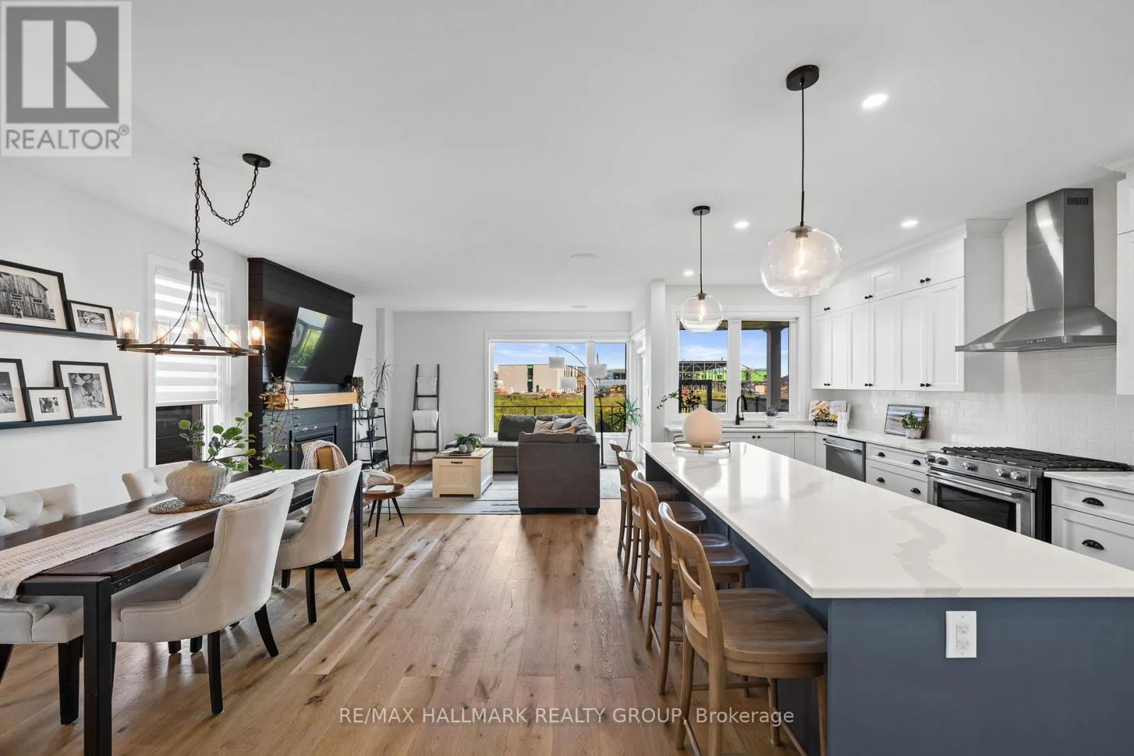 917 ATRIUM RIDGE
