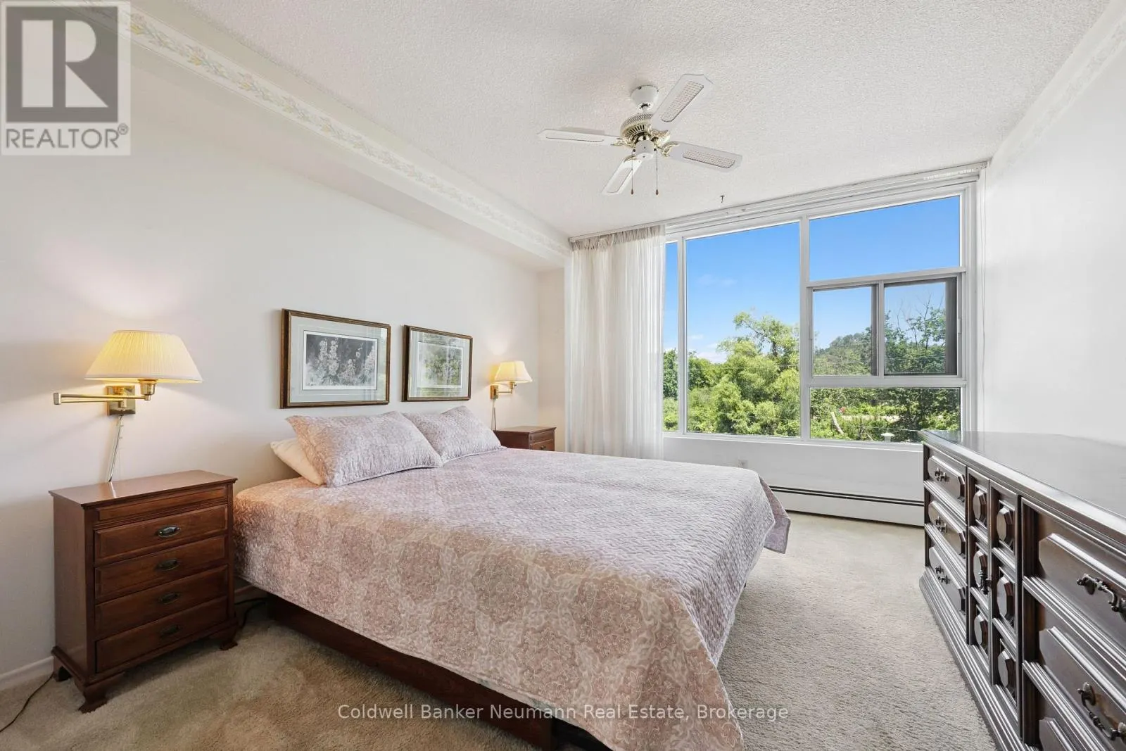 305 - 23 WOODLAWN ROAD E #305