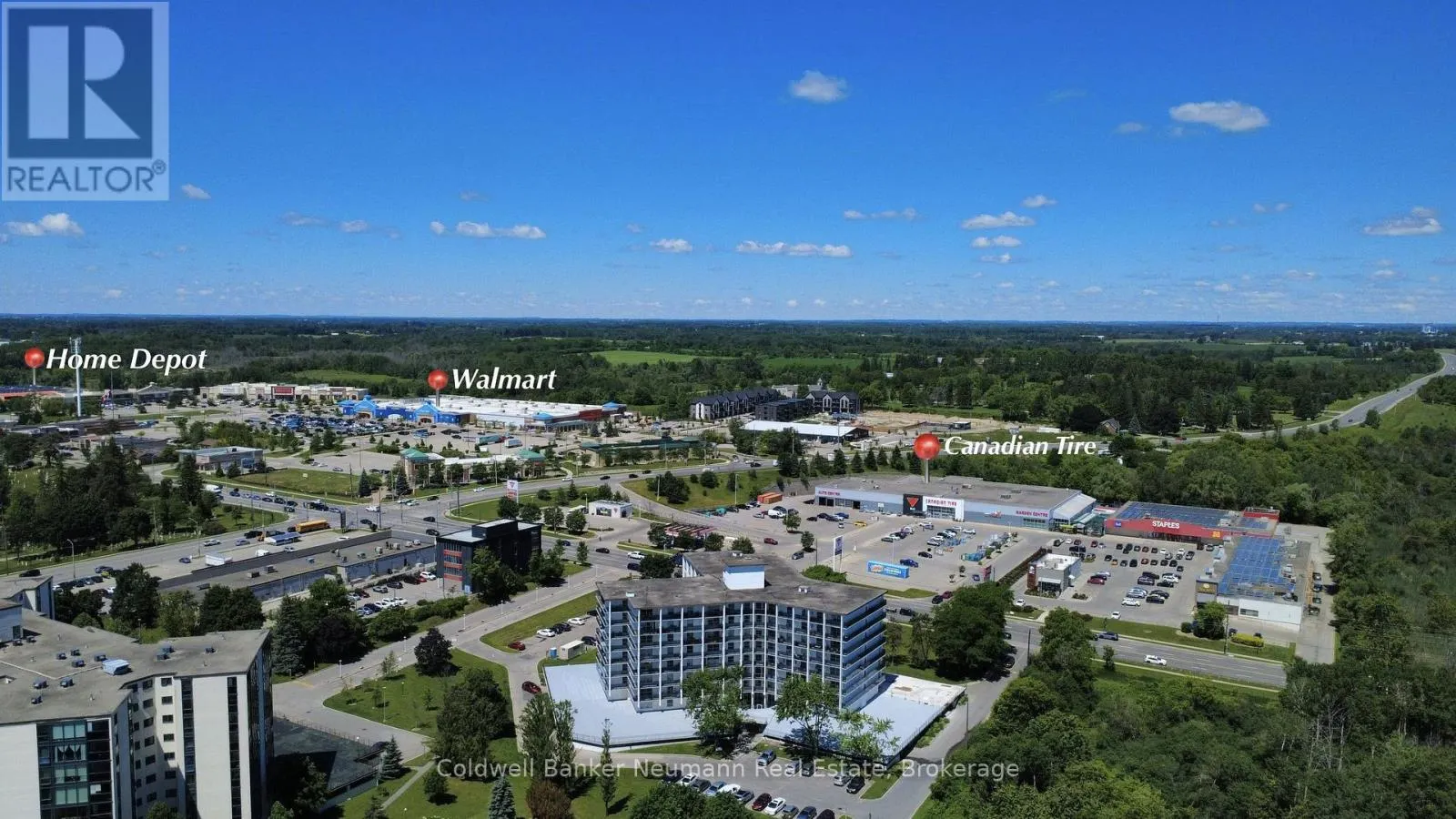 305 - 23 WOODLAWN ROAD E #305