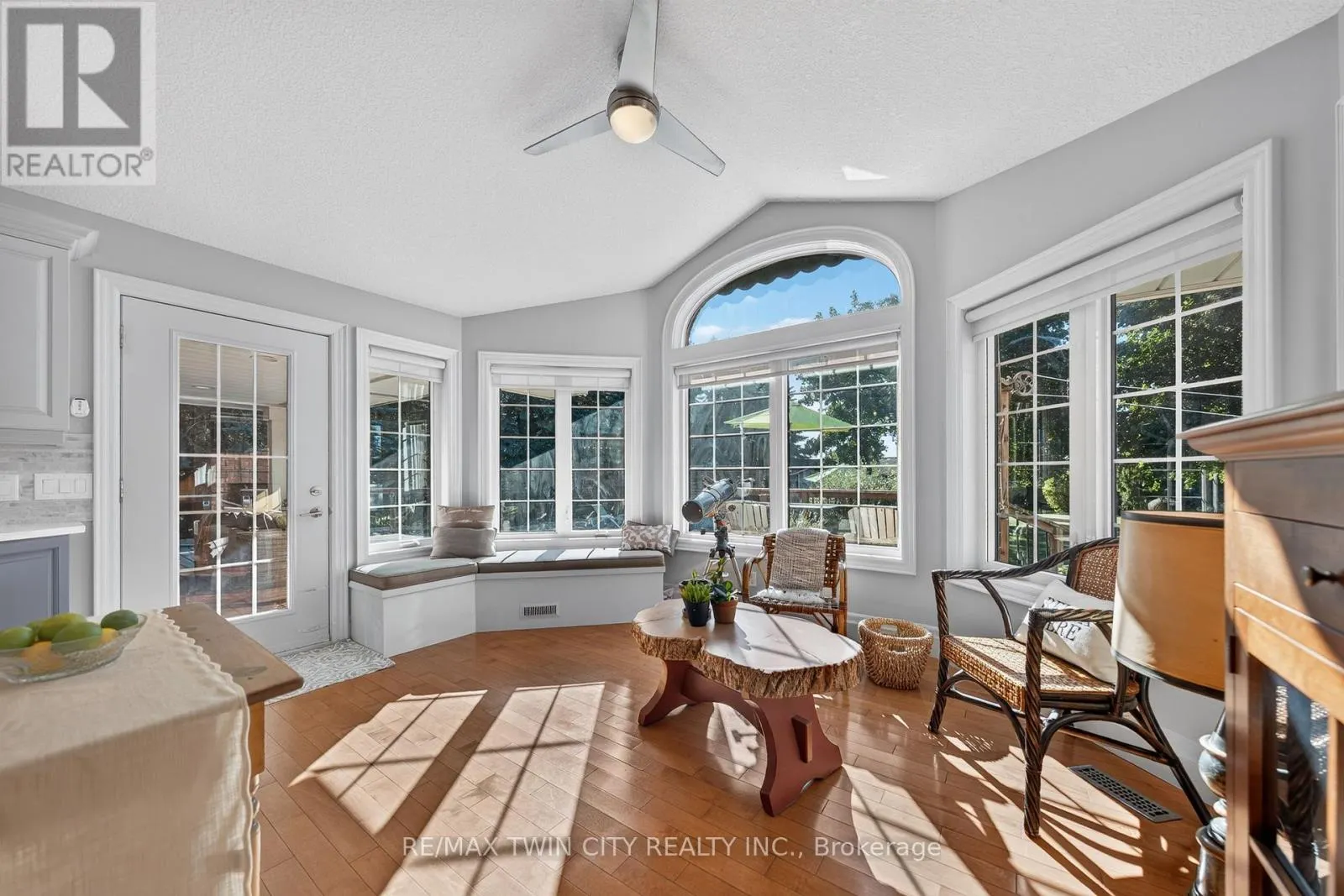 6 ELDALE ROAD