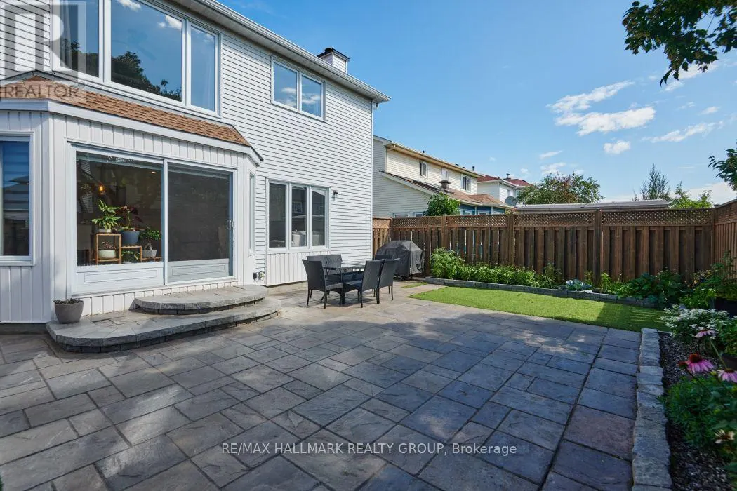 1687 ORFORD CRESCENT