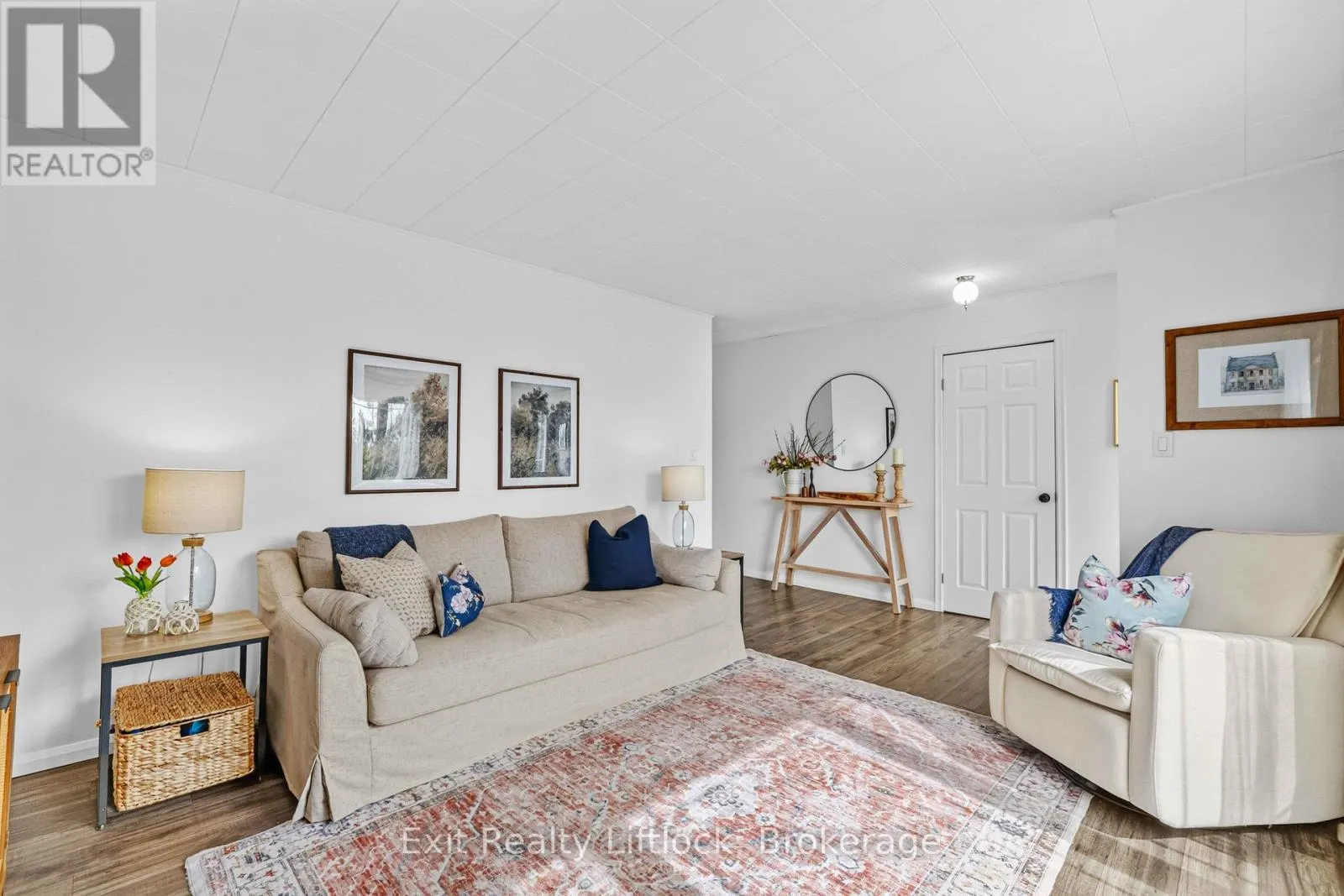 2917 HIGHWAY 28