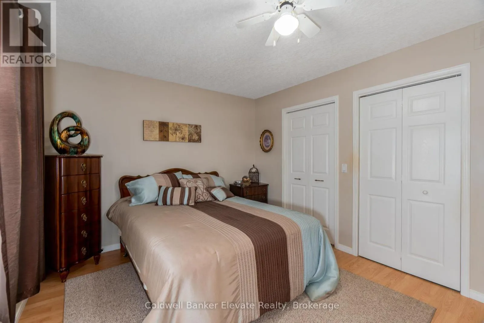 36 - 2705 KINGSWAY DRIVE