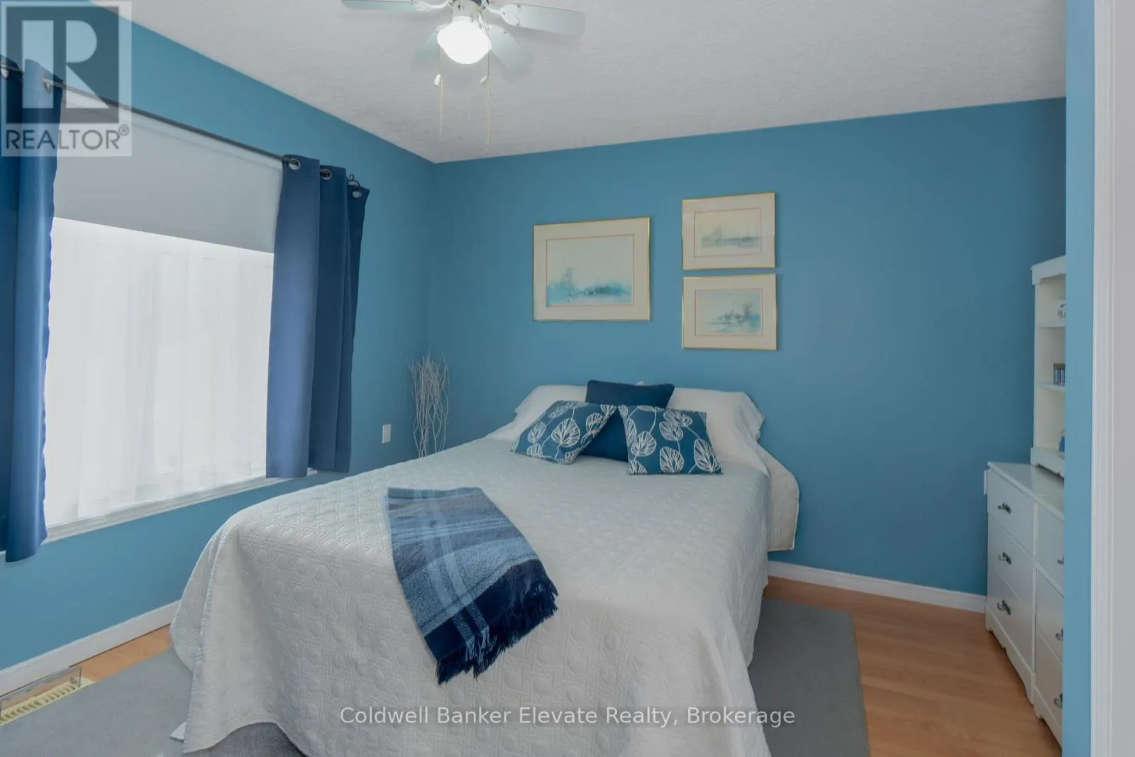 36 - 2705 KINGSWAY DRIVE