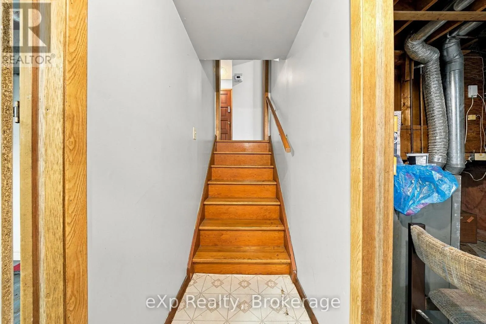 501 SIDNEY STREET