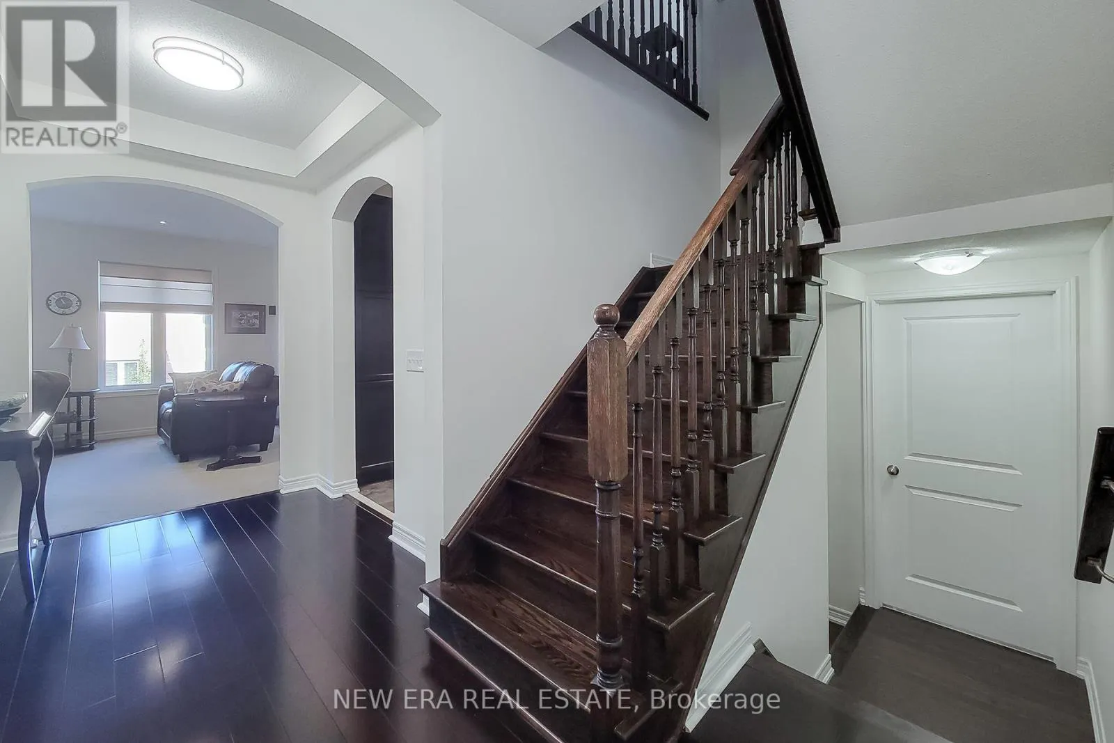 23 CURRAN ROAD