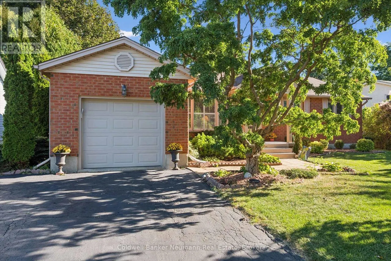 120 LANDREX BOULEVARD