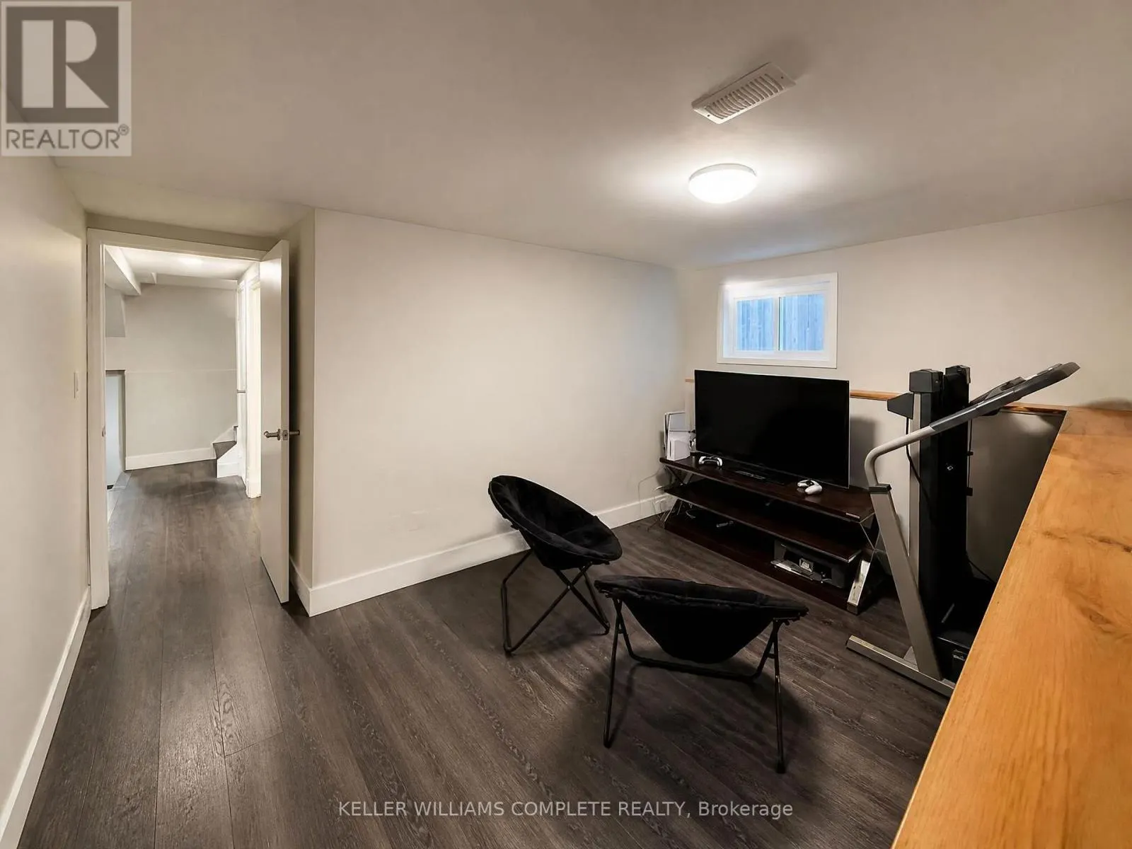 1 HALENE COURT